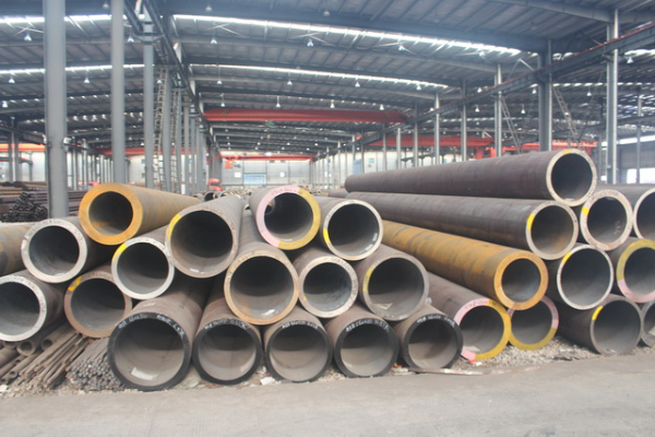 熱擴(kuò)無縫鋼管